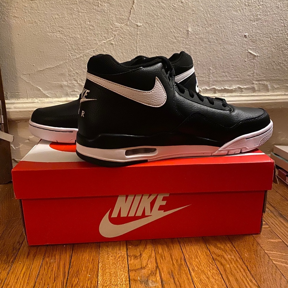 Nike Flight Legacy BRAND NEW, NEVER WORN